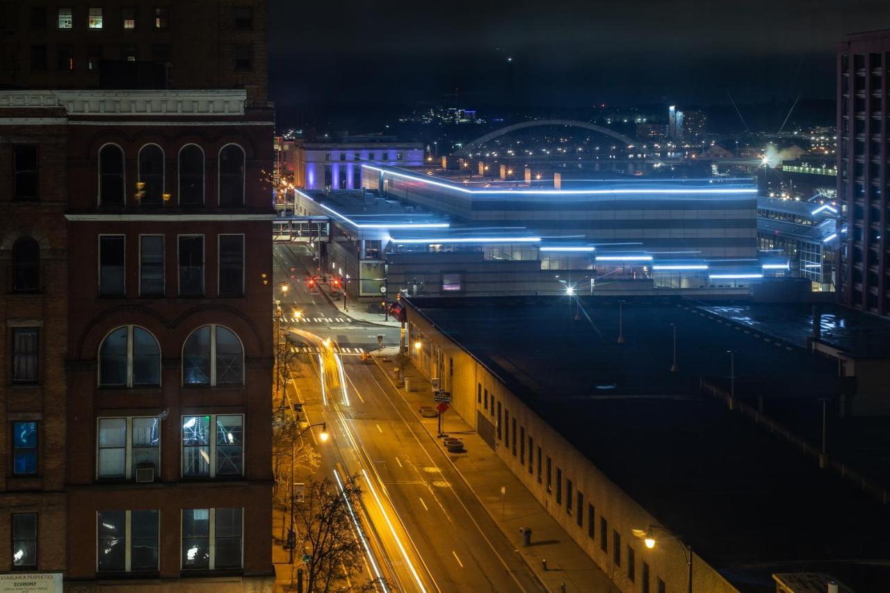 Apartamento King Bed W/ Panoramic Views Of Dt! Rochester Exterior foto